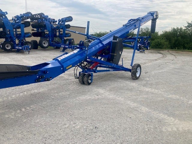 2023 Brandt 1537LP+ Equipment Image0