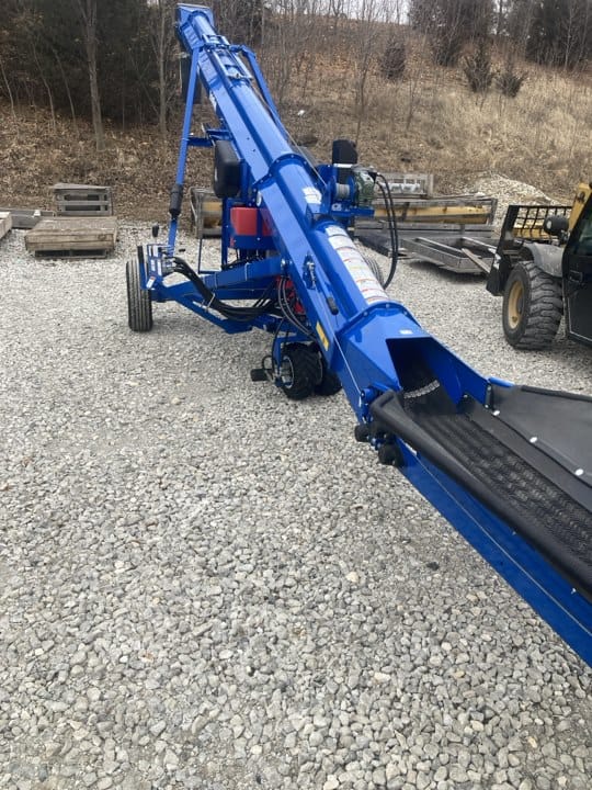 2023 Brandt 1537LP+ Equipment Image0