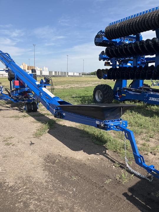 2023 Brandt 1547LP+ Equipment Image0