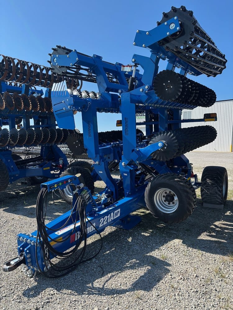 2023 Brandt 221A HP Equipment Image0