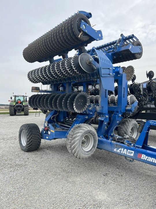 2023 Brandt 221A HP Equipment Image0