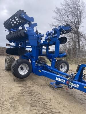 2023 Brandt 326A HP Image