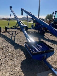 2019 Brandt 832 Equipment Image0