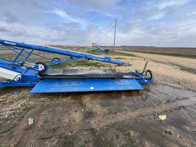 Image of Brandt GrainDeck equipment image 3