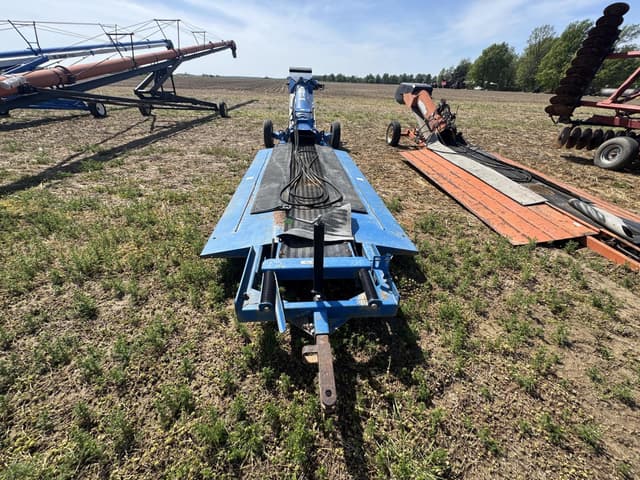 Image of Brandt GrainDeck equipment image 1