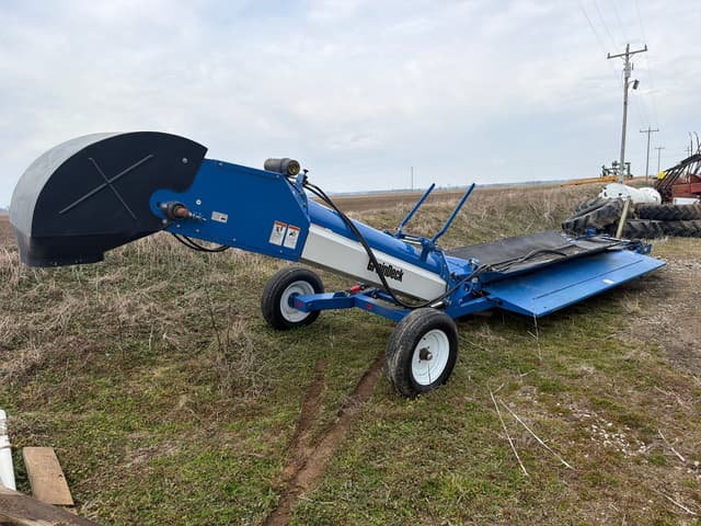 Image of Brandt GrainDeck equipment image 3