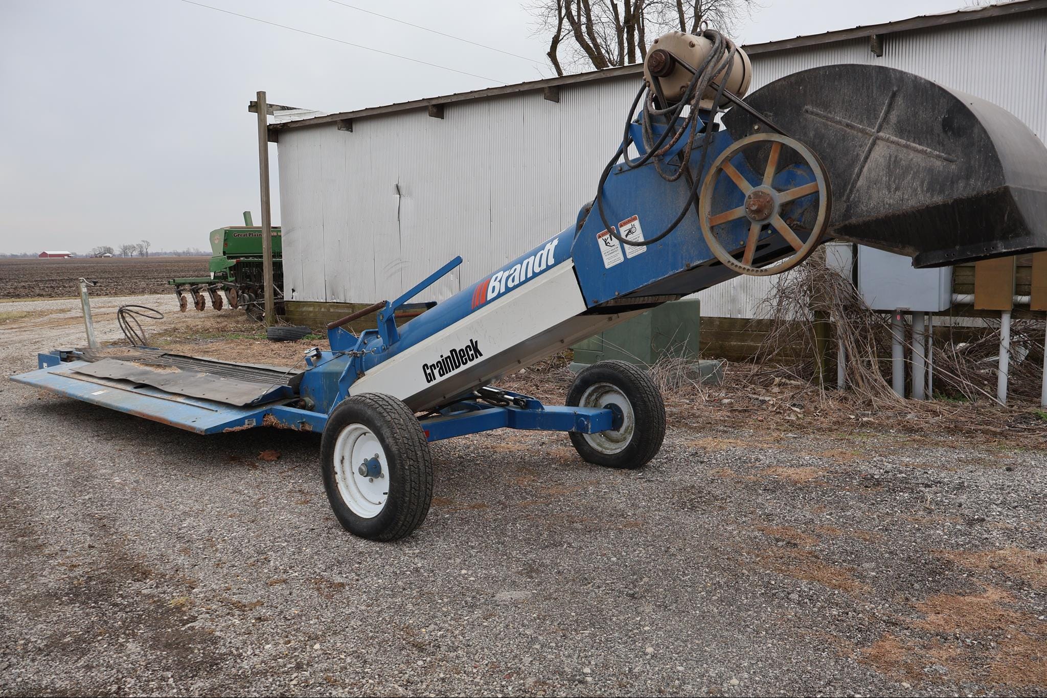 Brandt GrainDeck Equipment Image0