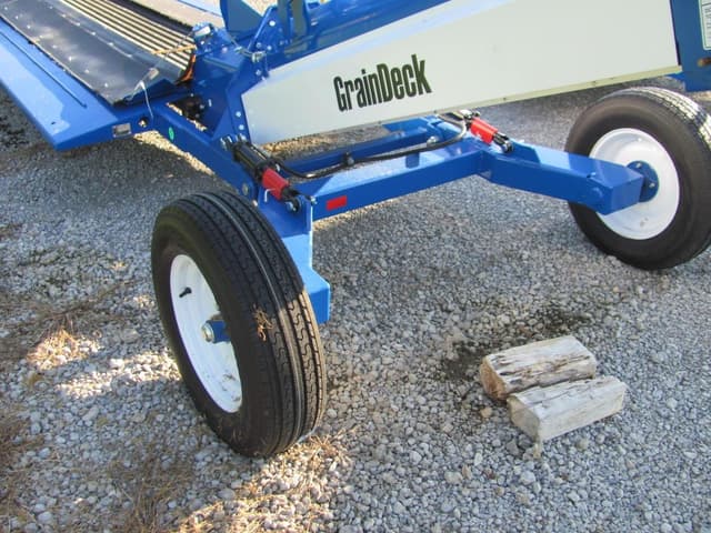 Image of Brandt GrainDeck equipment image 4