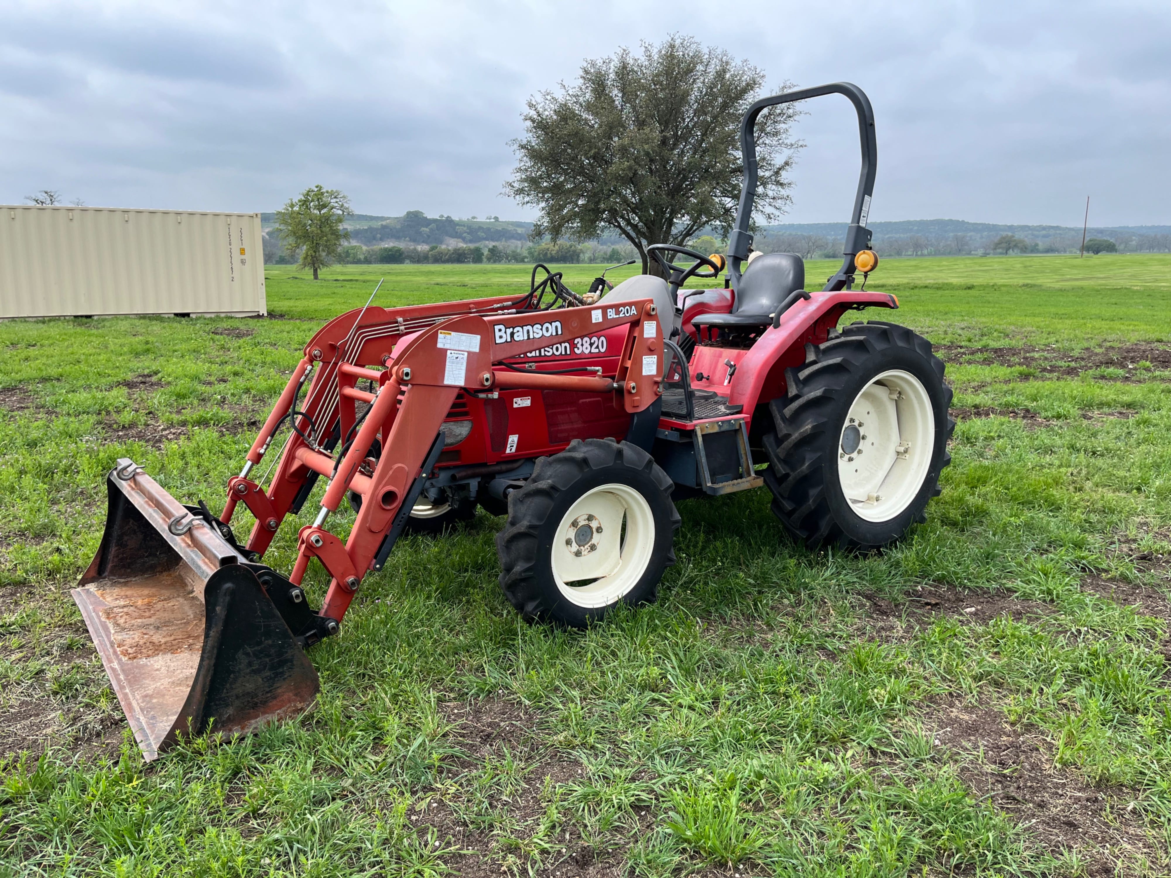 Main image Branson 3820