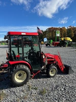 2019 Branson 2510h Image