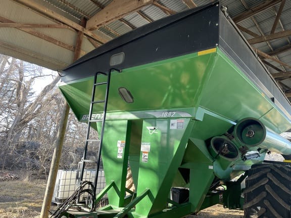 Main image Brent 1082