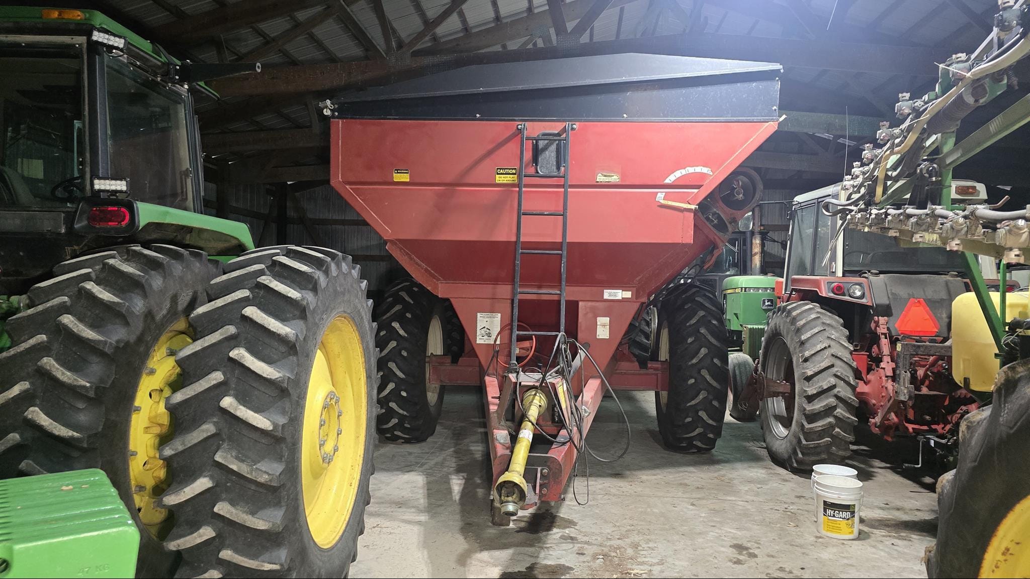 Main image Brent 472