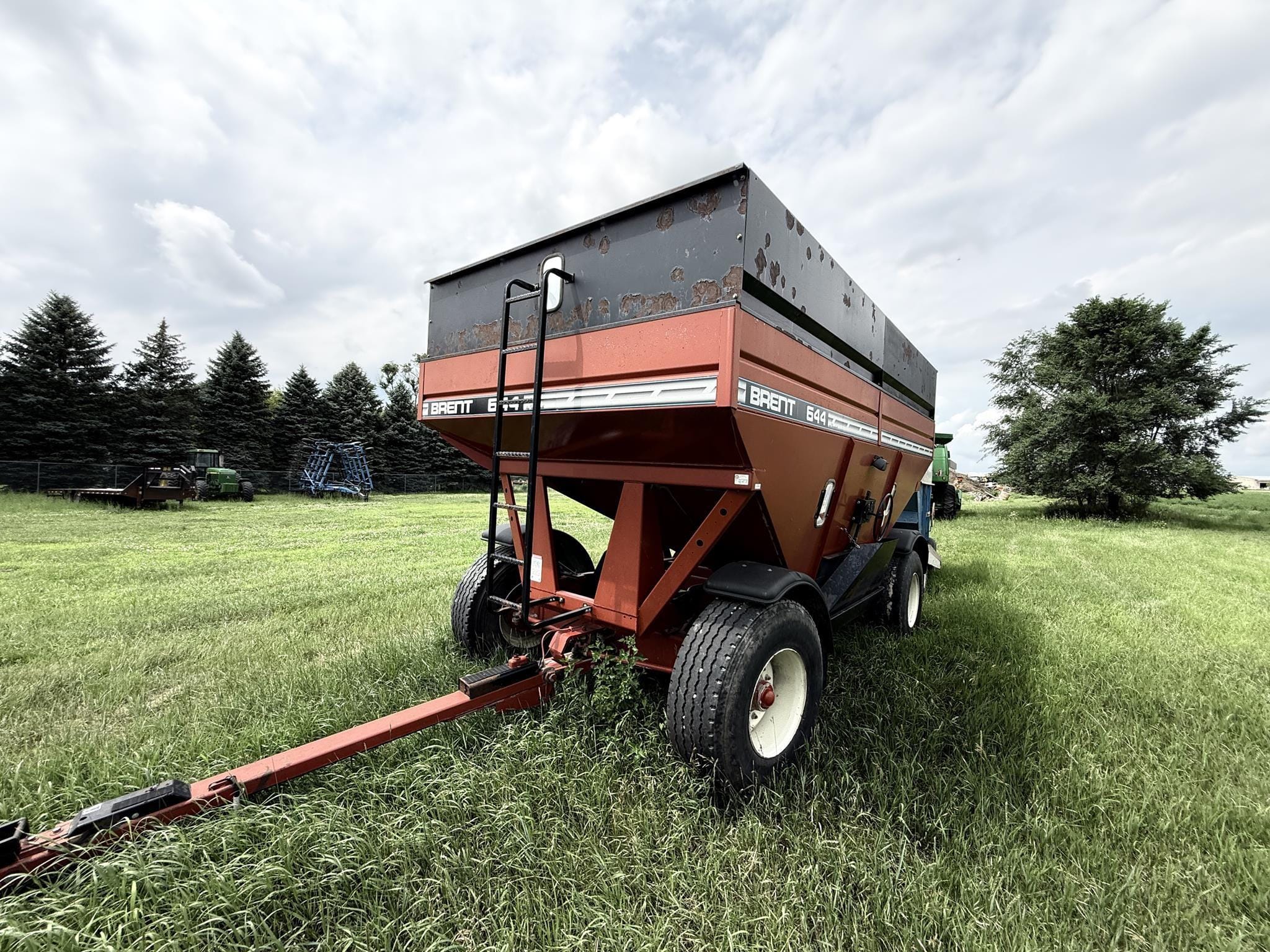 Brent 644 Equipment Image0
