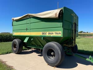 SOLD - Brent 650 Lot No. 42 Harvesting with 650 Bu | Tractor Zoom