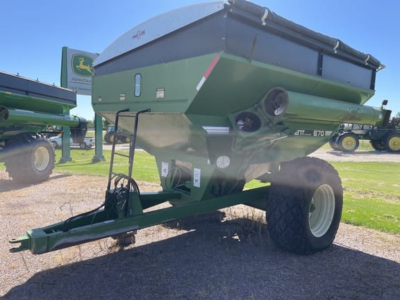 Main image Brent 670