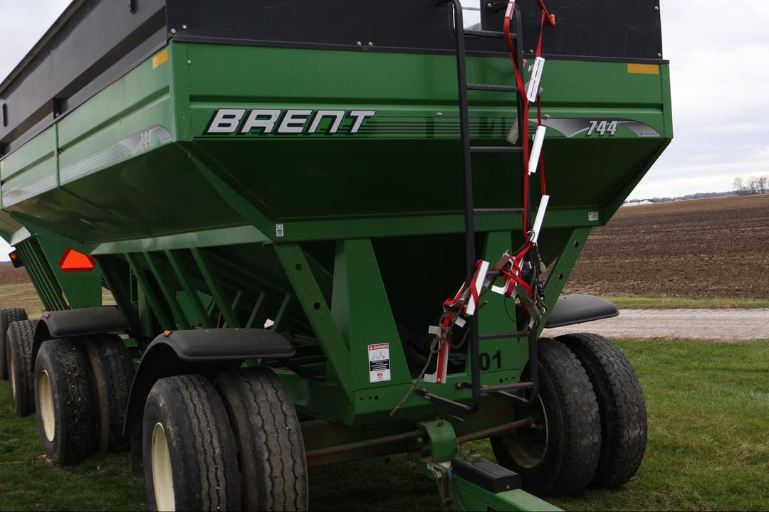 Image of Brent 744 Image 1