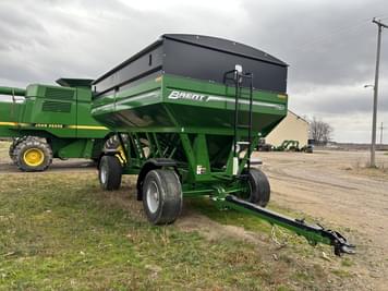 Main image Brent 757