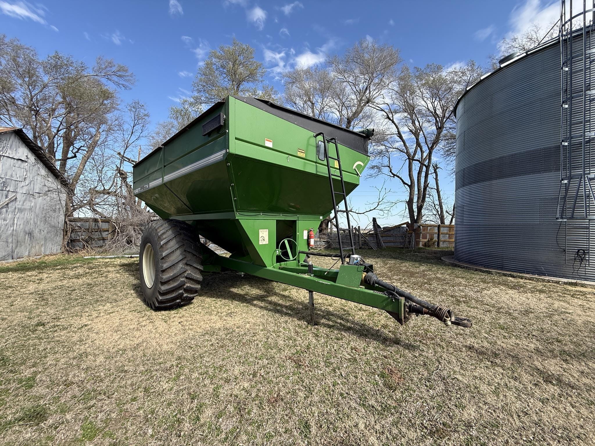 Brent 774 Equipment Image0