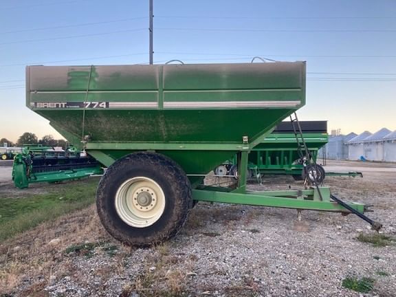 Main image Brent 774