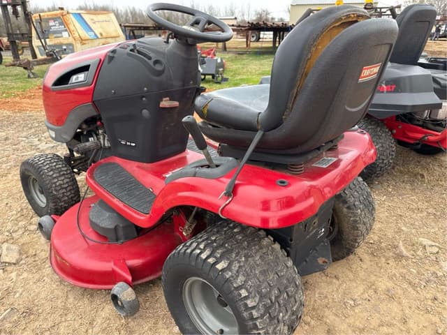 Image of Briggs & Stratton YTS3000 equipment image 2