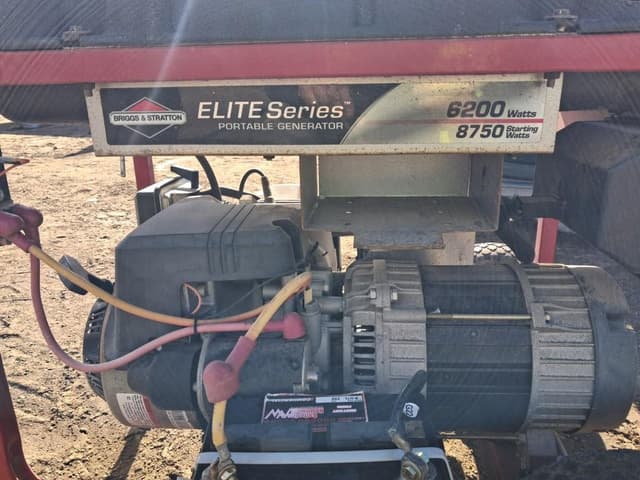 Image of Briggs & Stratton 030242 equipment image 4