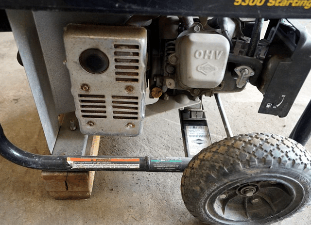 Image of Briggs & Stratton XL4000 equipment image 4
