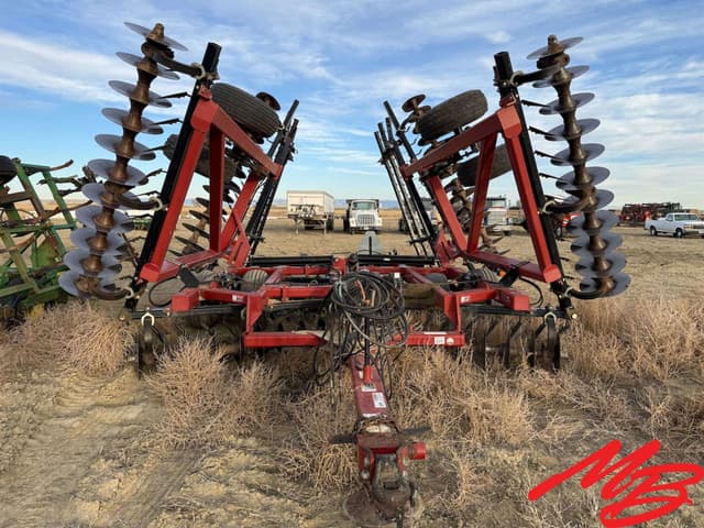 Image of Case IH 370 equipment image 2