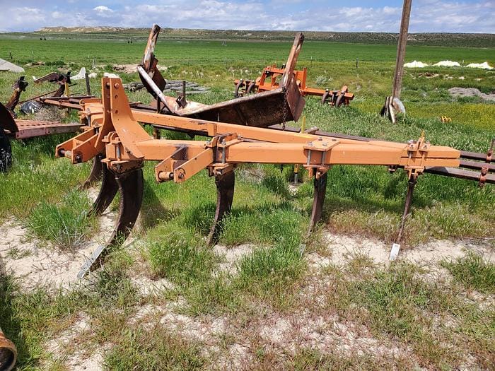 Brillion 7 Shank Ripper Equipment Image0