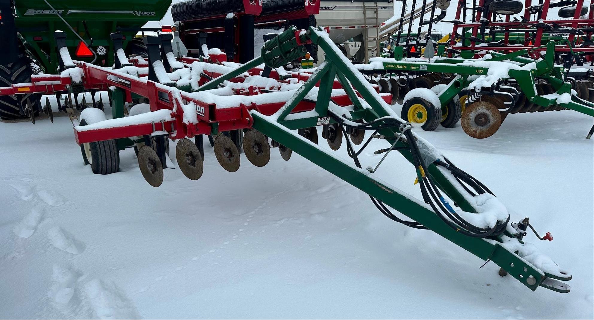 Brillion Soil Commander Equipment Image0