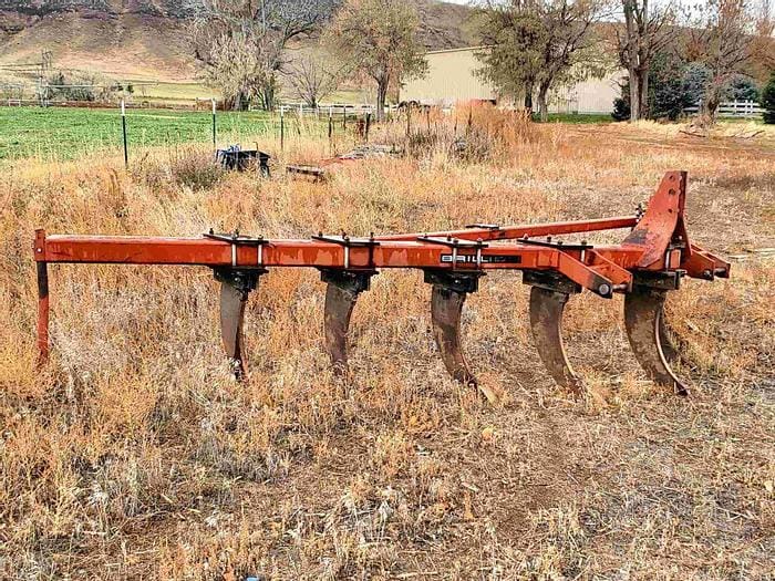 Brillion 9 Shank  Equipment Image0