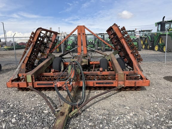 Brillion Undetermined Equipment Image0