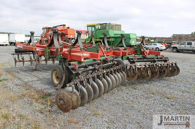 Image of Brillion Land Commander equipment image 2