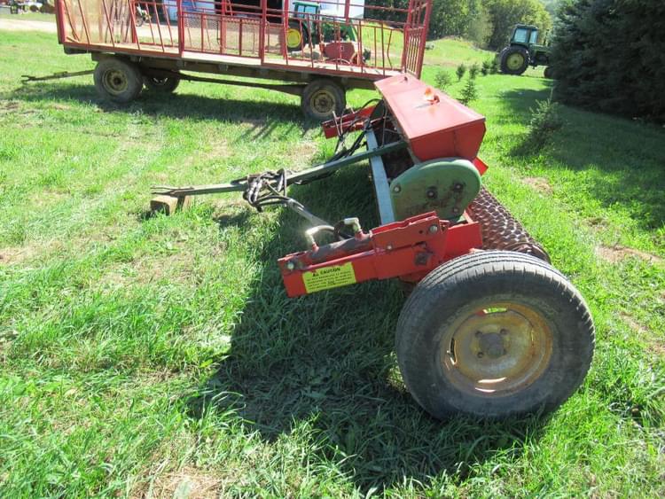 Brillion SS1201 Planting Seeders for Sale Tractor Zoom