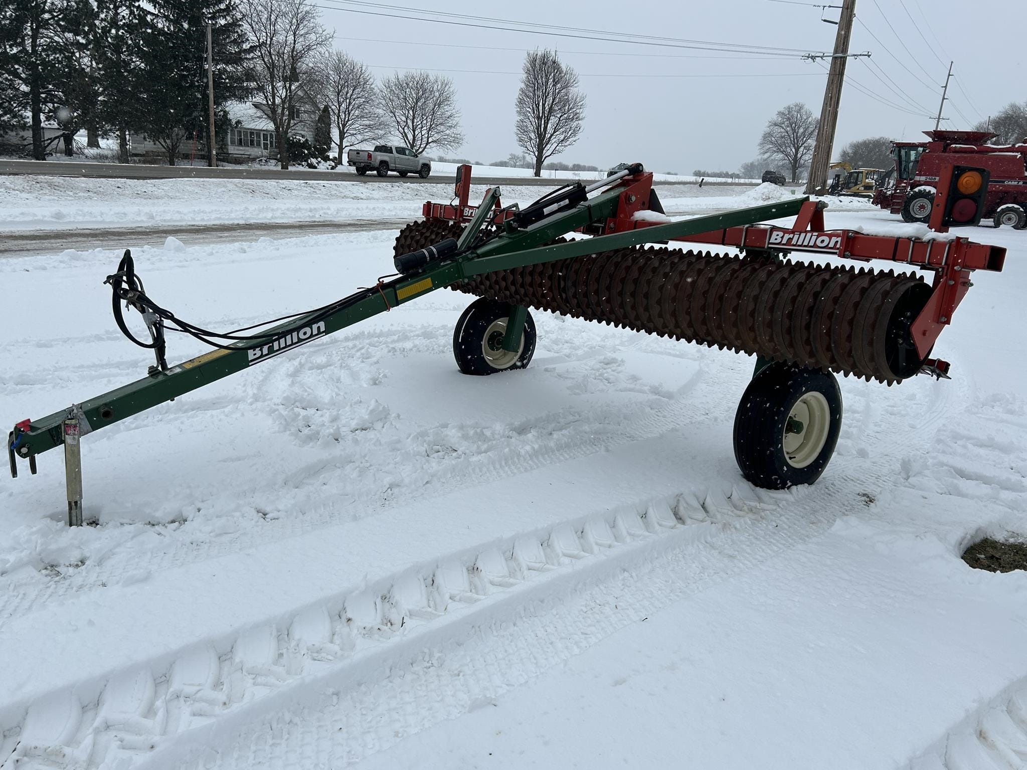 Brillion P10 Equipment Image0