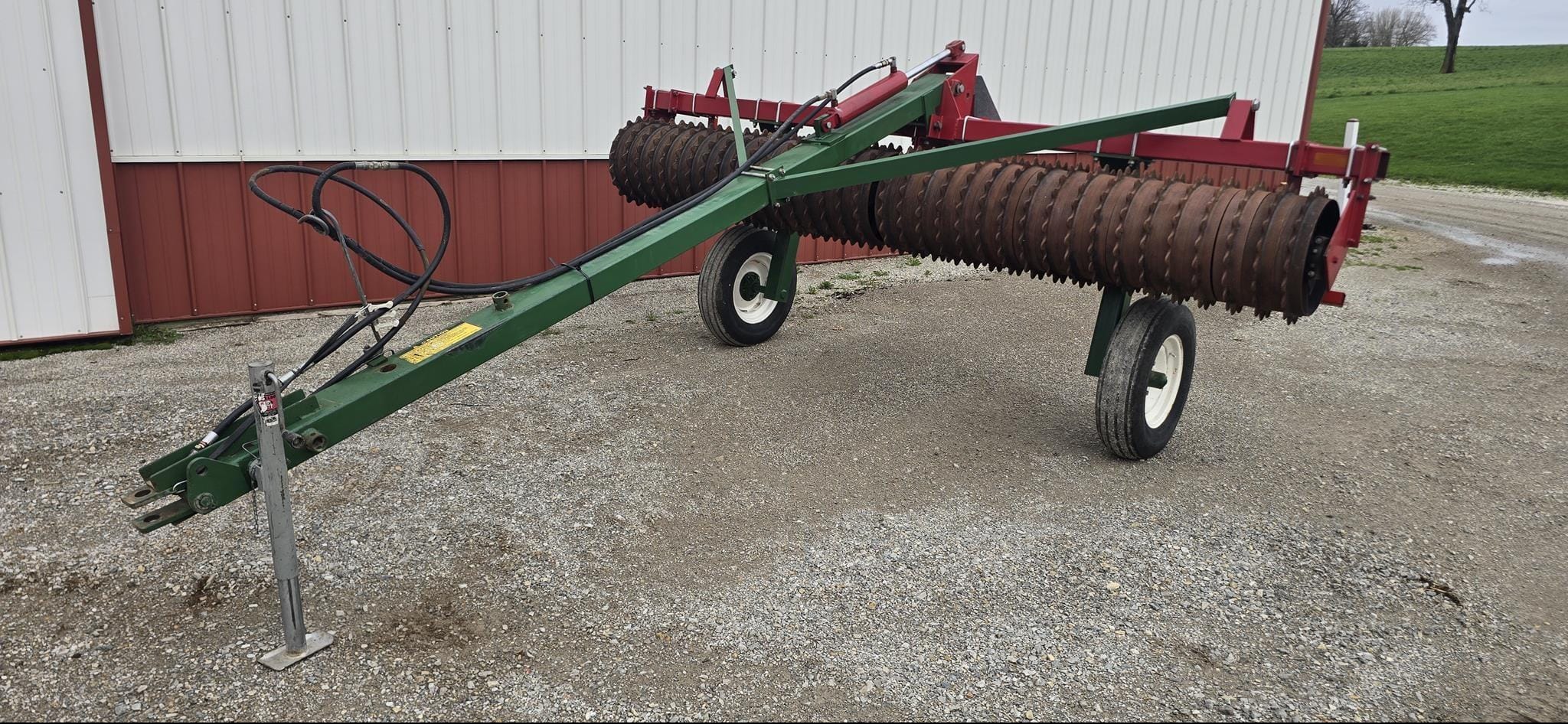 Brillion P-10 Equipment Image0