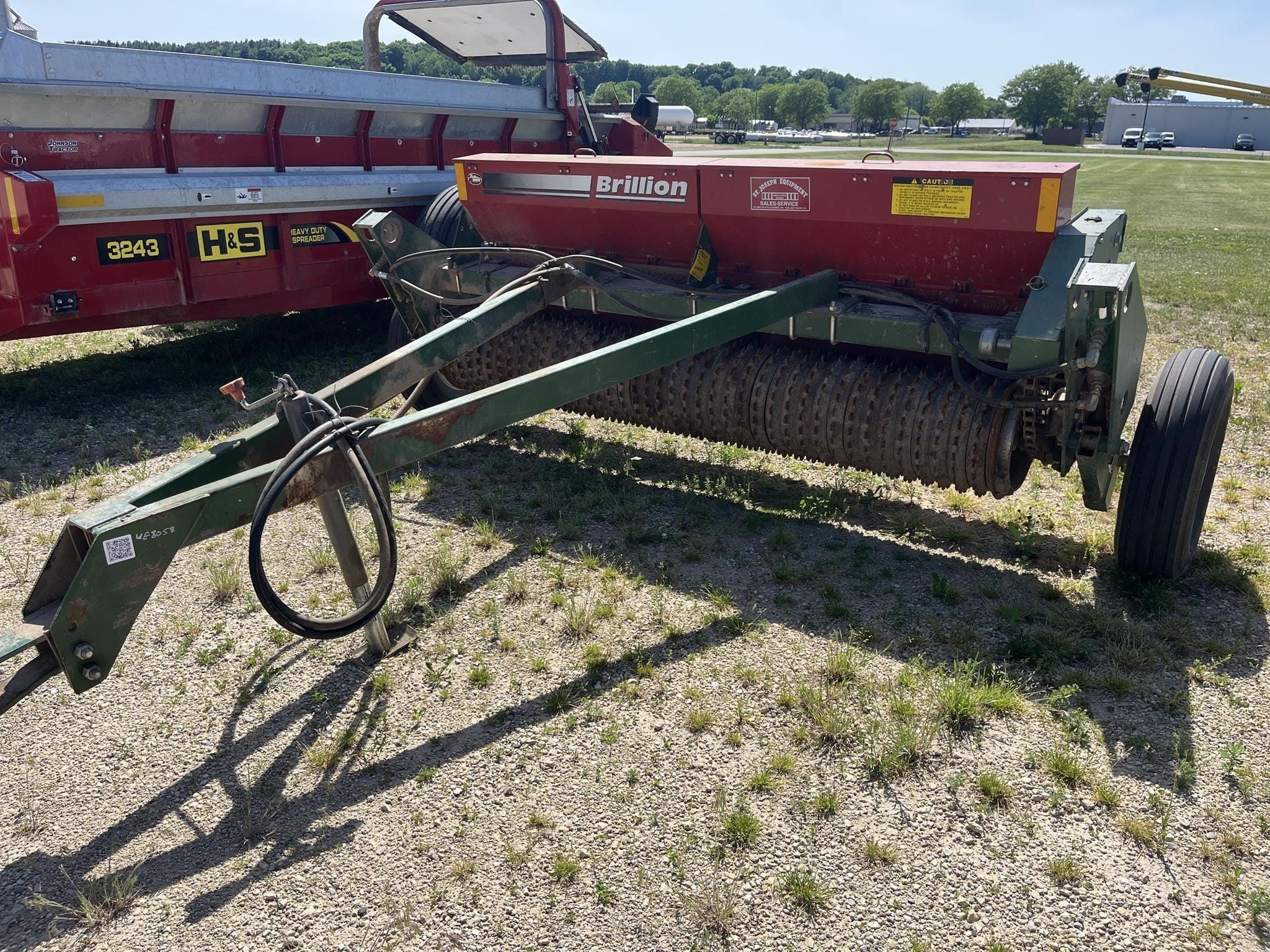 Brillion SS8 Equipment Image0