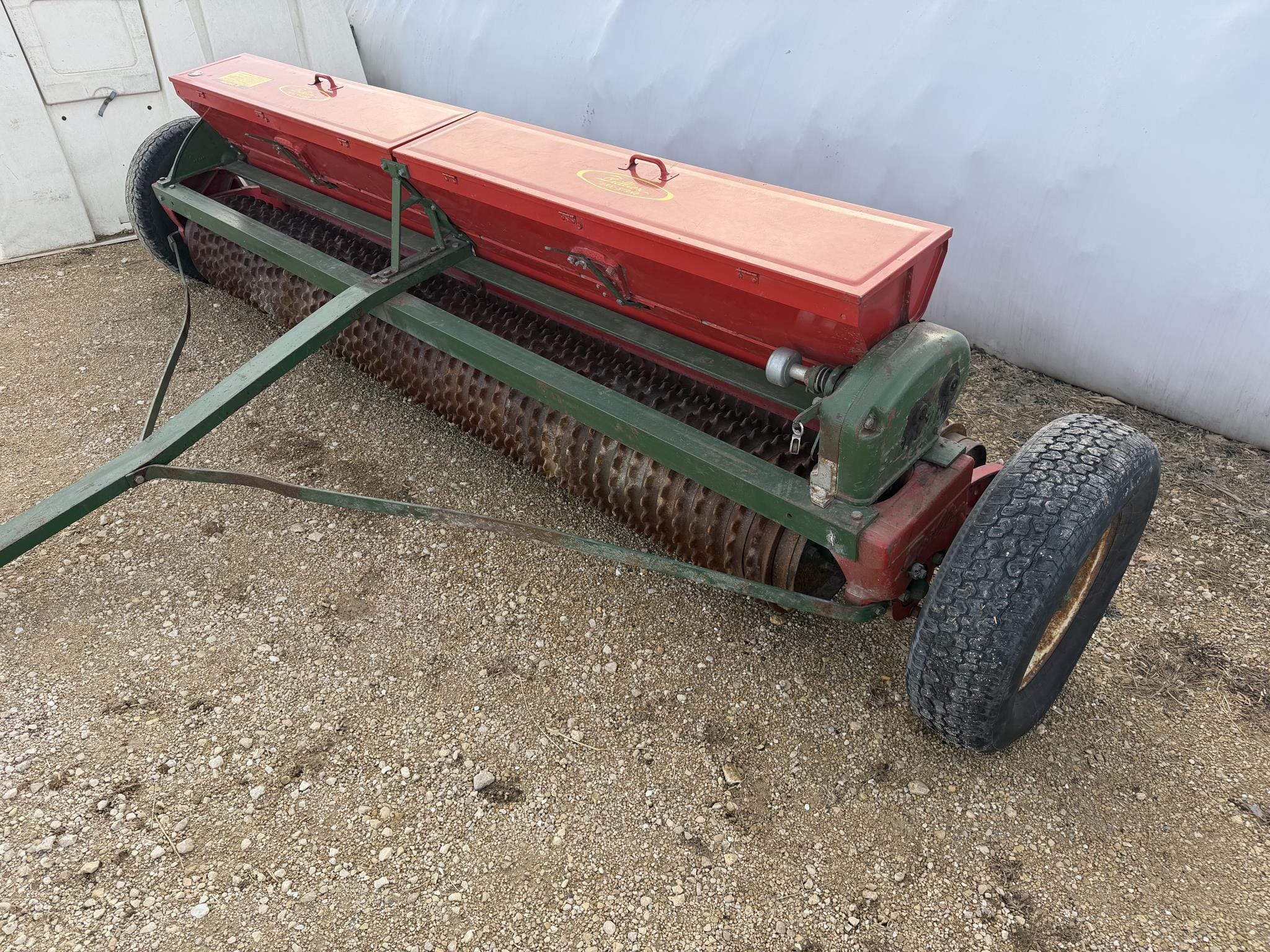 Brillion SST1201 Equipment Image0