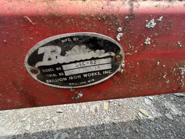 Image of Brillion STC-82 equipment image 4