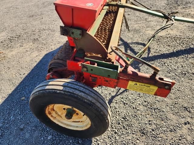 Image of Brillion Sure Stand equipment image 4