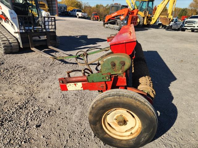 Image of Brillion Sure Stand equipment image 1