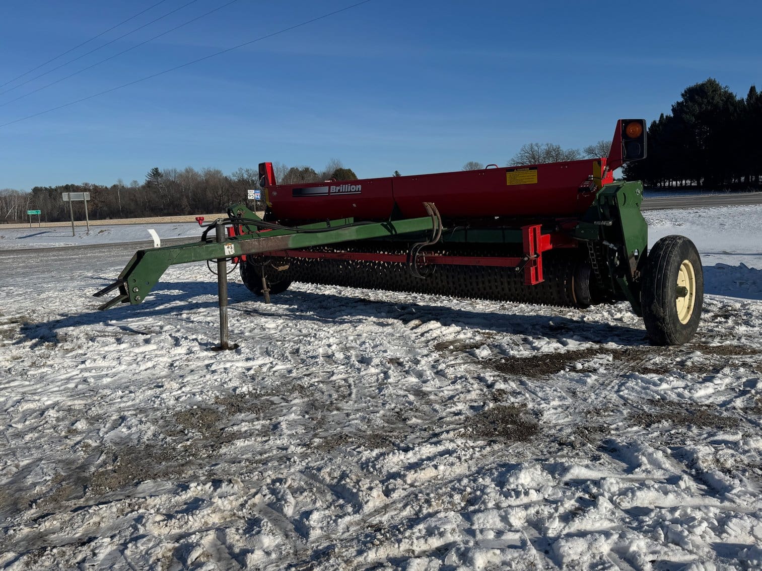 Brillion SS12 Equipment Image0