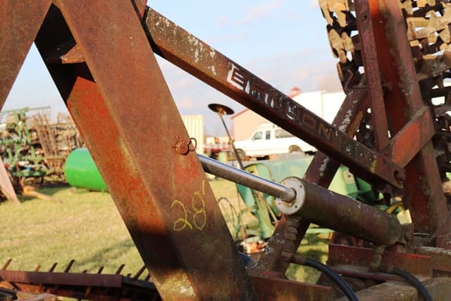 Image of Brillion WPW-128 equipment image 2