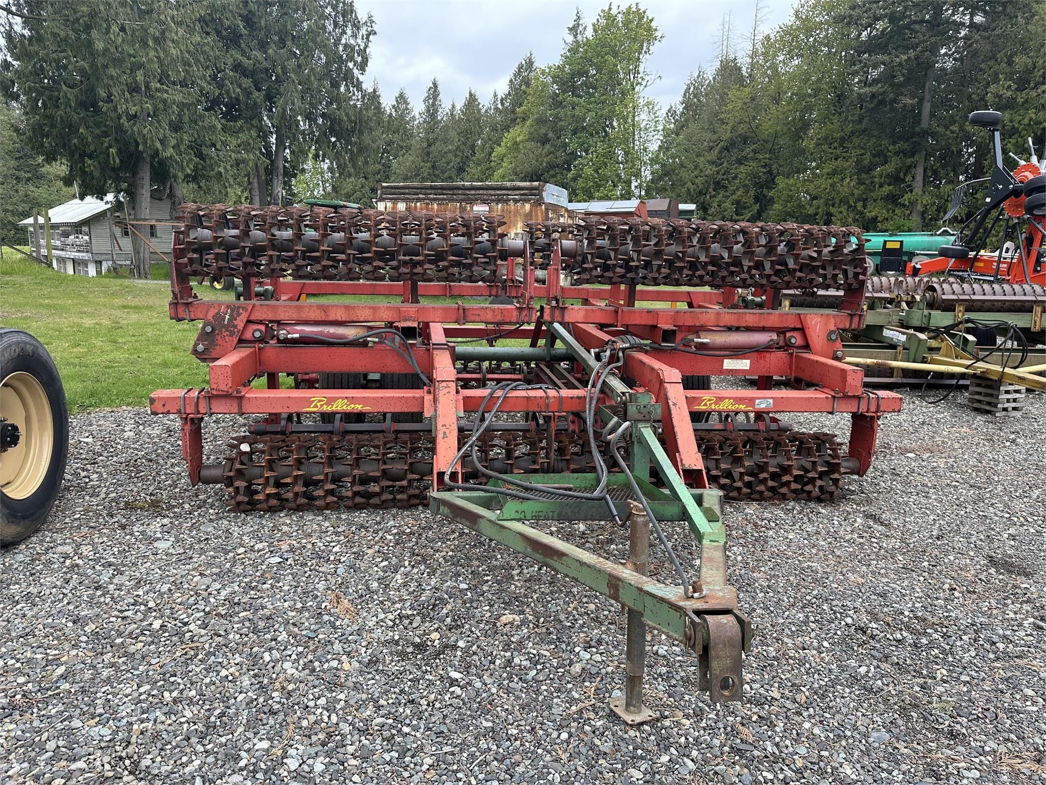 Main image Brillion Cultimulcher