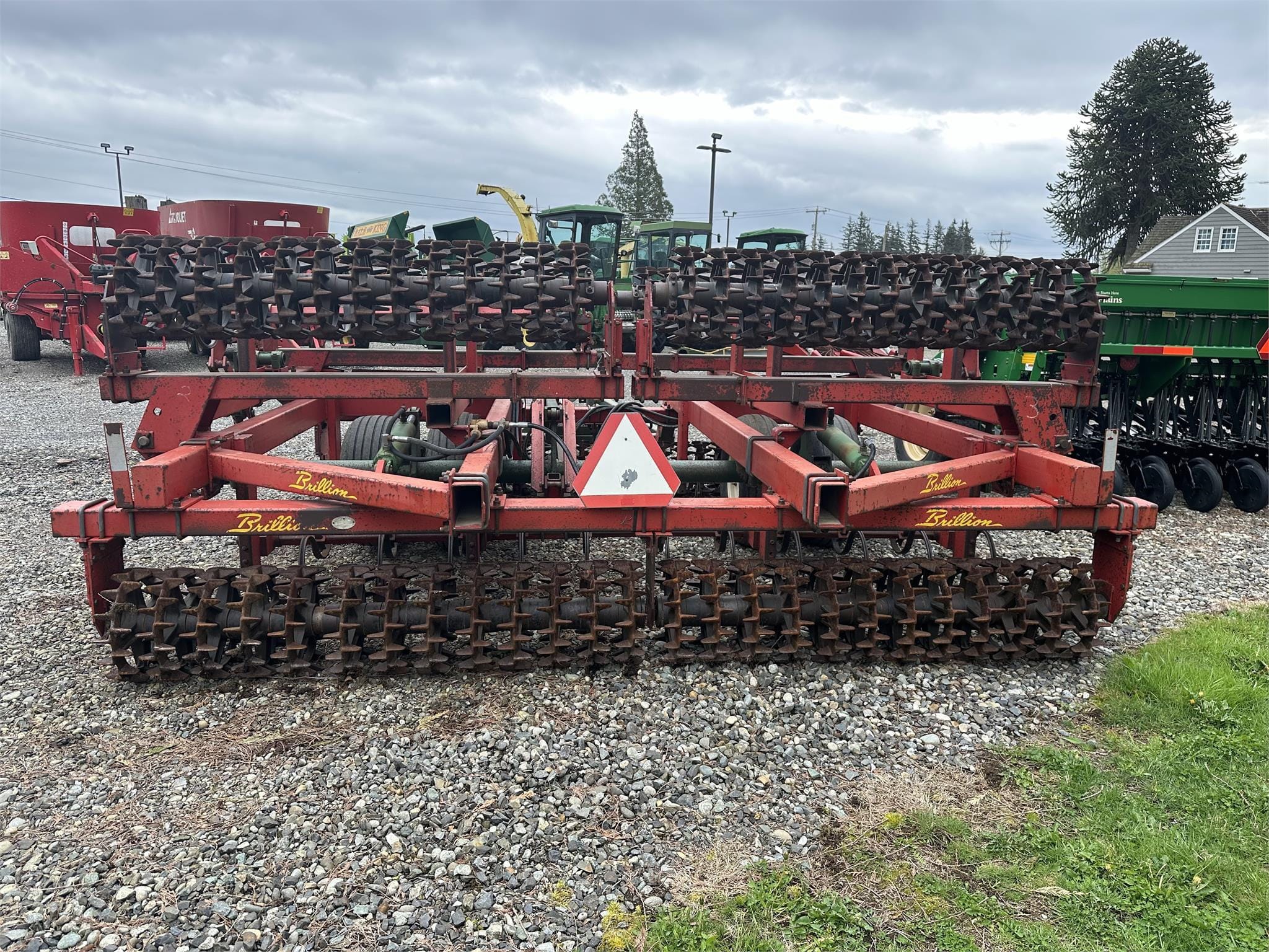 Brillion X-24 Equipment Image0