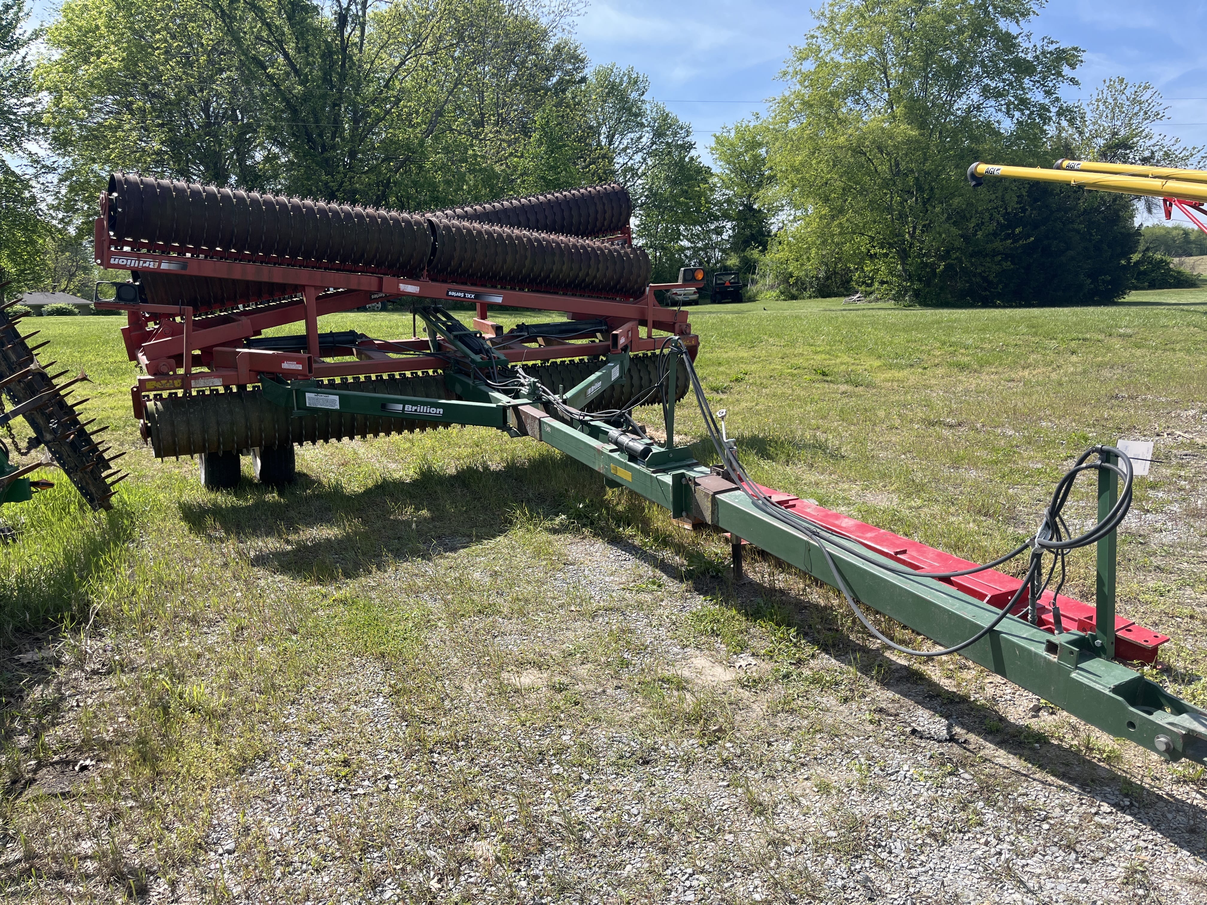 Main image Brillion XXL184