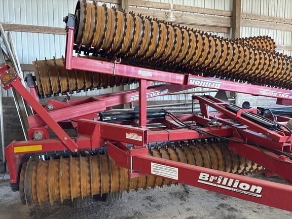 Brillion XXL42 Equipment Image0