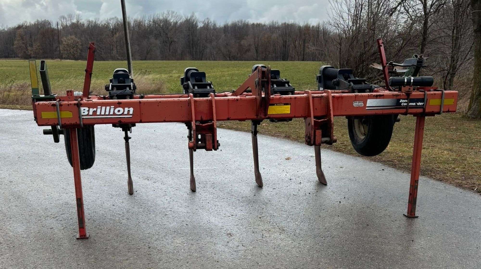 Brillion Zone Commander Equipment Image0