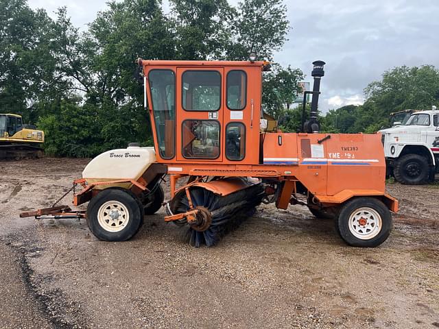Image of Broce CRT350 equipment image 3