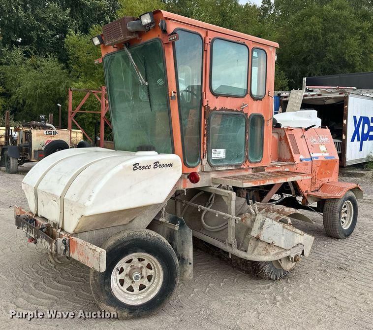 Broce RJ350 Equipment Image0