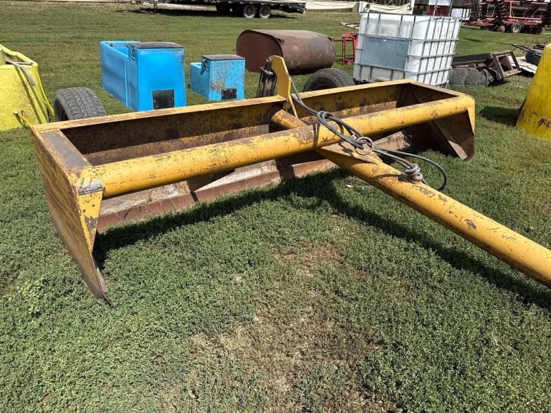 Brown Undetermined Equipment Image0